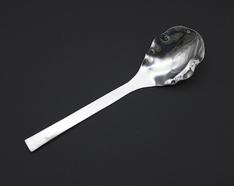 A Birmingham, 1995, Silver Honey Spoon