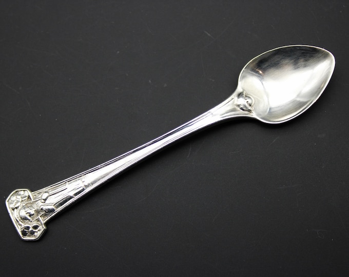 A Kate Harris for William Hutton Art Nouveau Style Teaspoon