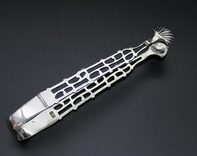 A Pair of William Chawner II, c1833, Cast Silver Sugar Tongs