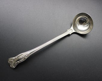 William Chawner, Londyn, okres Jerzego III, wzór królewski Toddy Ladle