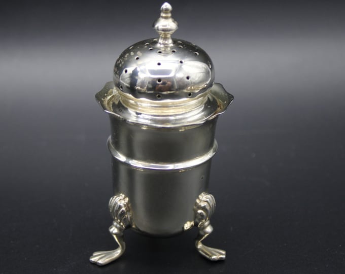 A Birmingham, 1908, Edward VII Sterling Silver Pepperette