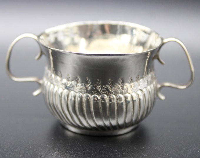A Queen Anne 1706 Small Sterling Silver Caudle Cup