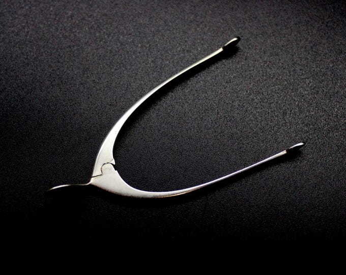 Dainty Wishbone Sterling Silver Sugar Tongs - Birmingham 1931