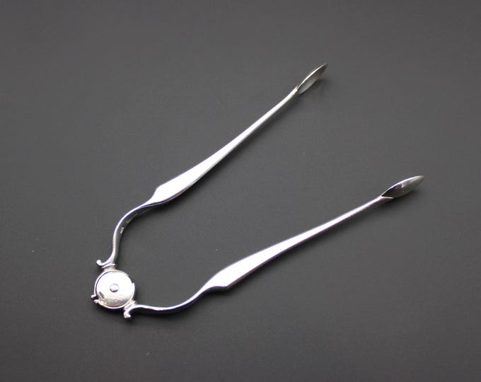 A Pair of William Bennett, George III Period, Silver, Sprung Pivot Sugar Tongs