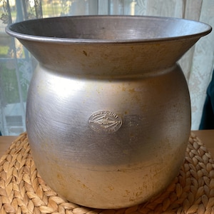 Thai Traditional Sticky Rice Steamer - Prima Quality Golden Triangle Aluminum Steamer Pot - Crocodile Brand - Chue Chin Hua