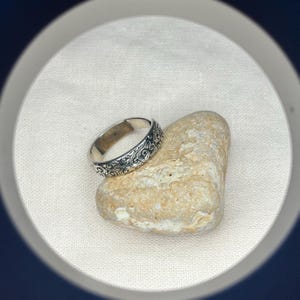 Anello regolabile a forma di nuvola orientale, fascia color argento, stile vintage