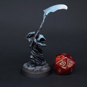 Wraith | Hand painted Reaper Miniature | 28-32 mm scale Table Top Miniature for DnD