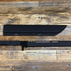 Coltello Kaiju No 8 Soshiro Hoshina + fodero Cosplay Prop 1:1 grezzo non finito (1)
