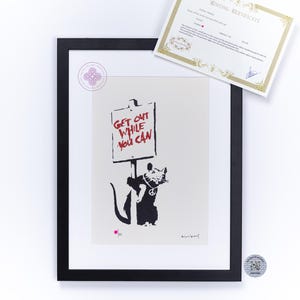 BANKSY cushion covers Serigraphie signée CADRE Inclus Get out while you can CERTIFICAT Original M Arts Edition Numérotée 150 street Art wall