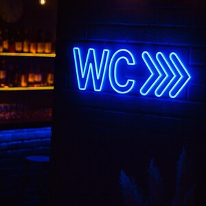 Wc Neon WC Neon Sign – Glow in the Dark Toilet Sign Bathroom Door Neon Light ...
