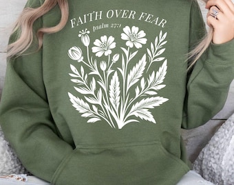 Tro över rädsla-hoodie, kristen hoodie, troströjor, gåvor för mental hälsa, kyrkotröjor, gudströja, kristen streetwear