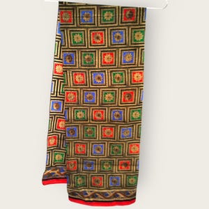 Echo Vtg Silk Scarf Rectangle Floral Gold Red Tile Print Neck Head Wrap