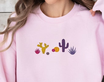 Sweatshirt – Embroidered Cacti Sweatshirt: Desert Plant Crewneck Sweater