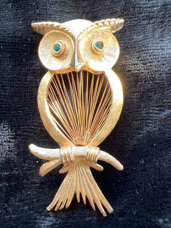 Monet owl brooch