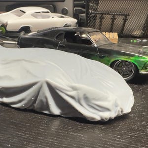 1/25 scale, Lamborghini under car cover