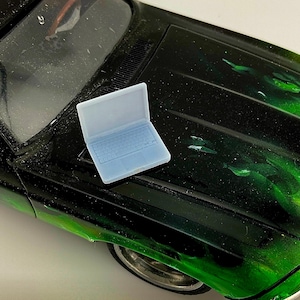Macbook for Scale Model cars diorama 3d printed