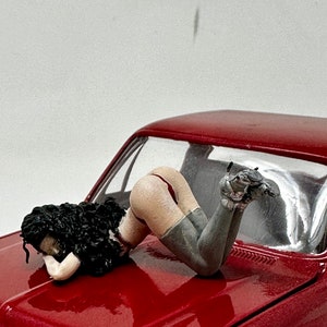 Model girl for model cars diorama