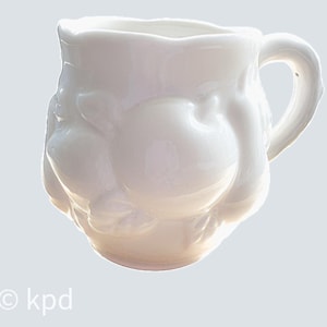 Set of 4 Mid Century White Embossed Porcelain Coffee Mugs 12 oz Heavy Vintage Kitchen Decor