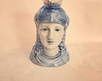 Taza vintage Travers Stanley Toby / Jarra con personaje de casco de caballero clásico / Cerámica esmaltada azul grisácea / Pieza de exhibición para coleccionistas