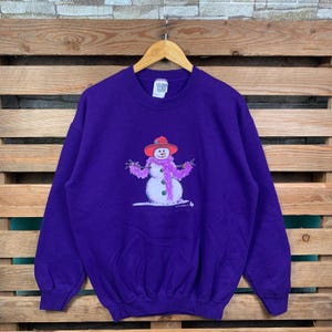 Vintage Snowman Christmas Sweatshirt Snowman Pullover Sweater Snowman Crewneck Jumper Snowman Graphic Print Christmas Gift Purple Colour