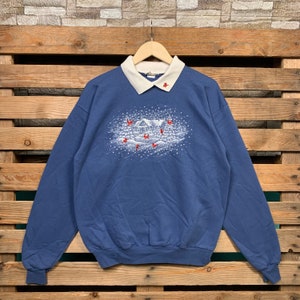 Vintage Cardinal Bird Snow Sweatshirt Cardinal Pullover Sweater Cardinal Crewneck Jumper Cardinal Bird Snow Graphic Print Blue Colour Large