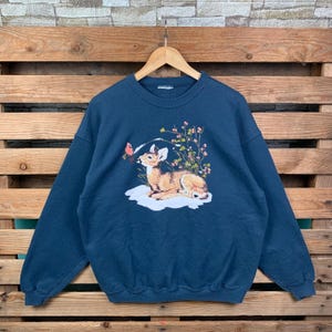 Vintage Cute Whitetail Deer Sweatshirt Habitat Pullover Sweater Cute Crewneck Jumper Whitetail Deer Cute Graphic Print Large Size