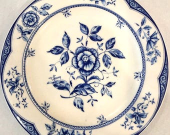 Vintage Tiffany Pattern Brunelli Porcelain Plate Blue White Floral