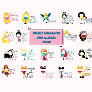 Può includere: Collezione di calici da vino a tema personaggi Disney con varie citazioni. Ogni bicchiere presenta un design di personaggio diverso e una frase unica, come "Drinking Beauty" e "Drunkest of them all". L'immagine include uno striscione rosa con la scritta "Disney Character Wine Glasses".