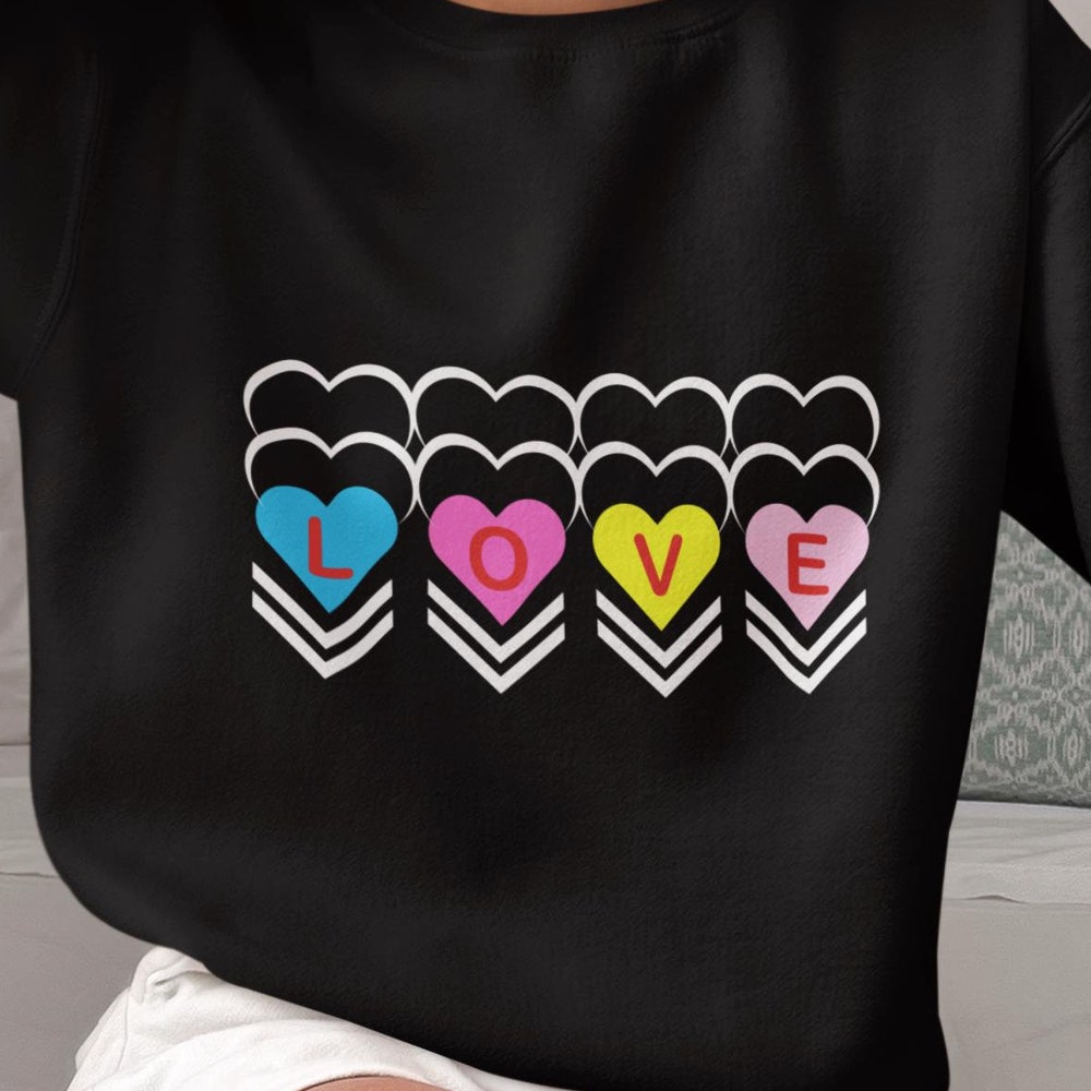 Valentine'S Day, Sweatshirt, Love Valentine'S Day, Cute Crewneck T-Shirt For Women, Gift For Her, Wife Gift, For Girlfriend Shop24Hs Vibe