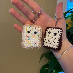 Llavero de crochet Pop Tart hecho con hilo 100% algodón
