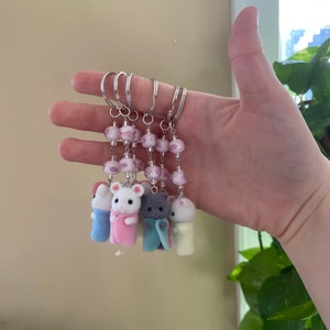 Calico Critters Baby Triplets Persian Cats and Marshmallow Mice Keychain Pink