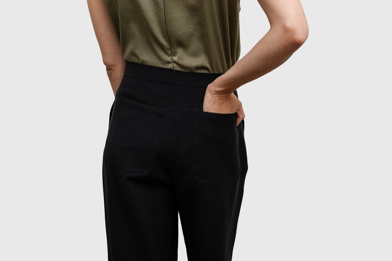 The Leo wide leg Pants with side and back pockets in black recycled rayon image 5