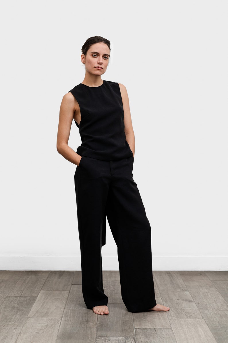 The Leo wide leg Pants with side and back pockets in black recycled rayon image 6