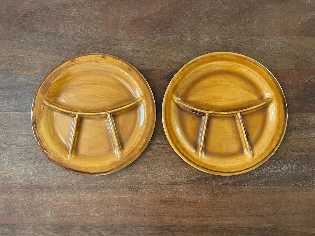 st-clement-france-1655-divided-appetizer-fondue-plates-pottery-set