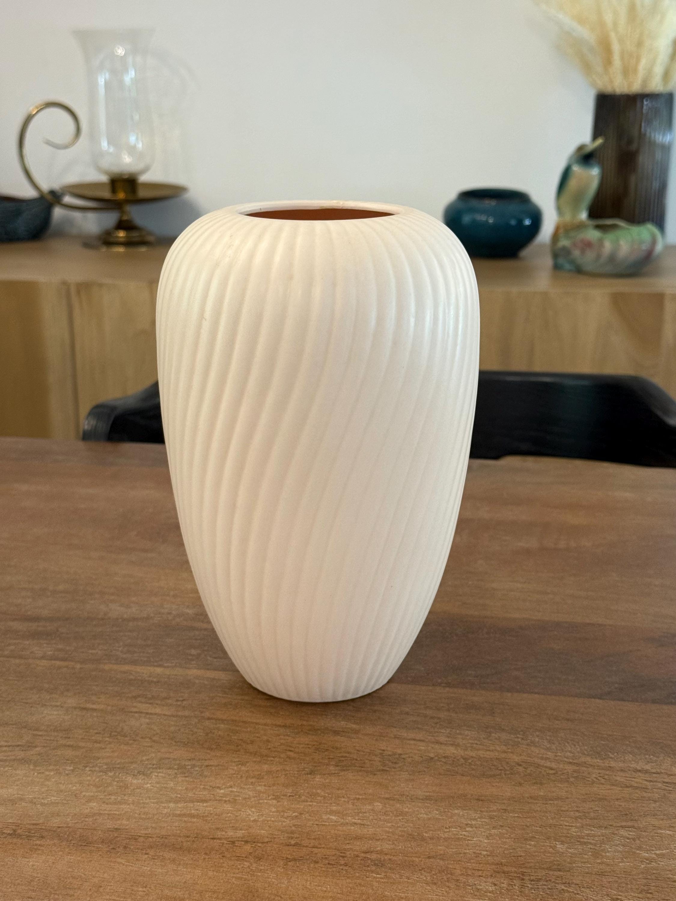 Vintage Fitz & Floyd Light Soft Pink Swirl Vase 9.5