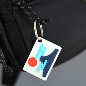Mt. Fuji Keychain – 3D Printed Japan Souvenir, Minimalist Mountain Keychain, Japanese Aesthetic Gift, Travel Keychain, Fuji Backpack Charm