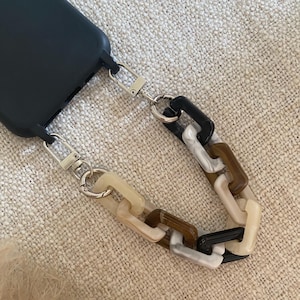 Handykette aus Acryl | Smartphone Kette kurz mit Karabinern | Handyband bunt & beige | Handyschlaufe | Handyzubehör