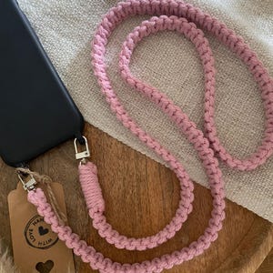 Makramee Handykette mit 2 Karabinern | Handykette in verschiedenen Längen | Handgefertigt | Lang & Kurz | Boho Handykette | 100% Baumwolle