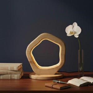 "Franzl" table lamp made of oak | Handmade | COB LED | Battery or plug-in with touch & dimmer via USB (Made in Bavaria)