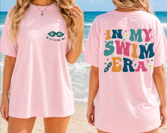 Camiseta "In My Swim Era", Camiseta de natación personalizada Comfort Colors, Regalo retro para nadadores y equipos de natación, CRT189