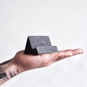 Handyhalter aus Beton | Handyständer aus Zement | Beton Schreibtisch Display Smartphone | Iphone Halter