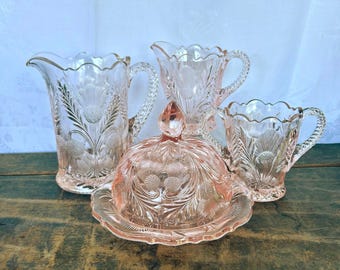 バカラ鳥　 Baccarat Crystal Loving Doves Ruby Baccarat France Ruby Red Crystal Love Birds Doves