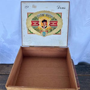 Vintage Don Ray 15 Cent Wooden Cigar Box