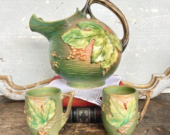 Vintage Roseville Pottery Green Bushberry Ice Lip Water Pitcher and 2 Mug Cup Set c1941