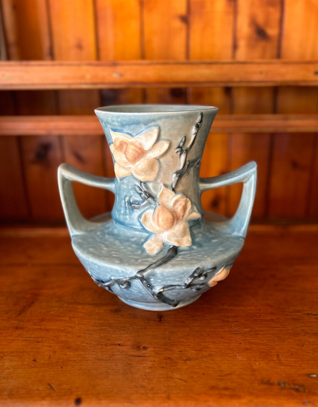 Roseville Pottery Magnolia Double Handled Urn Vase 939, Rare Roseville