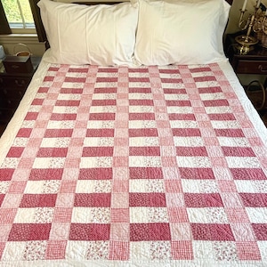 Pretty Pink Patchwork Vintage Handmade Checkerboard Quilt
