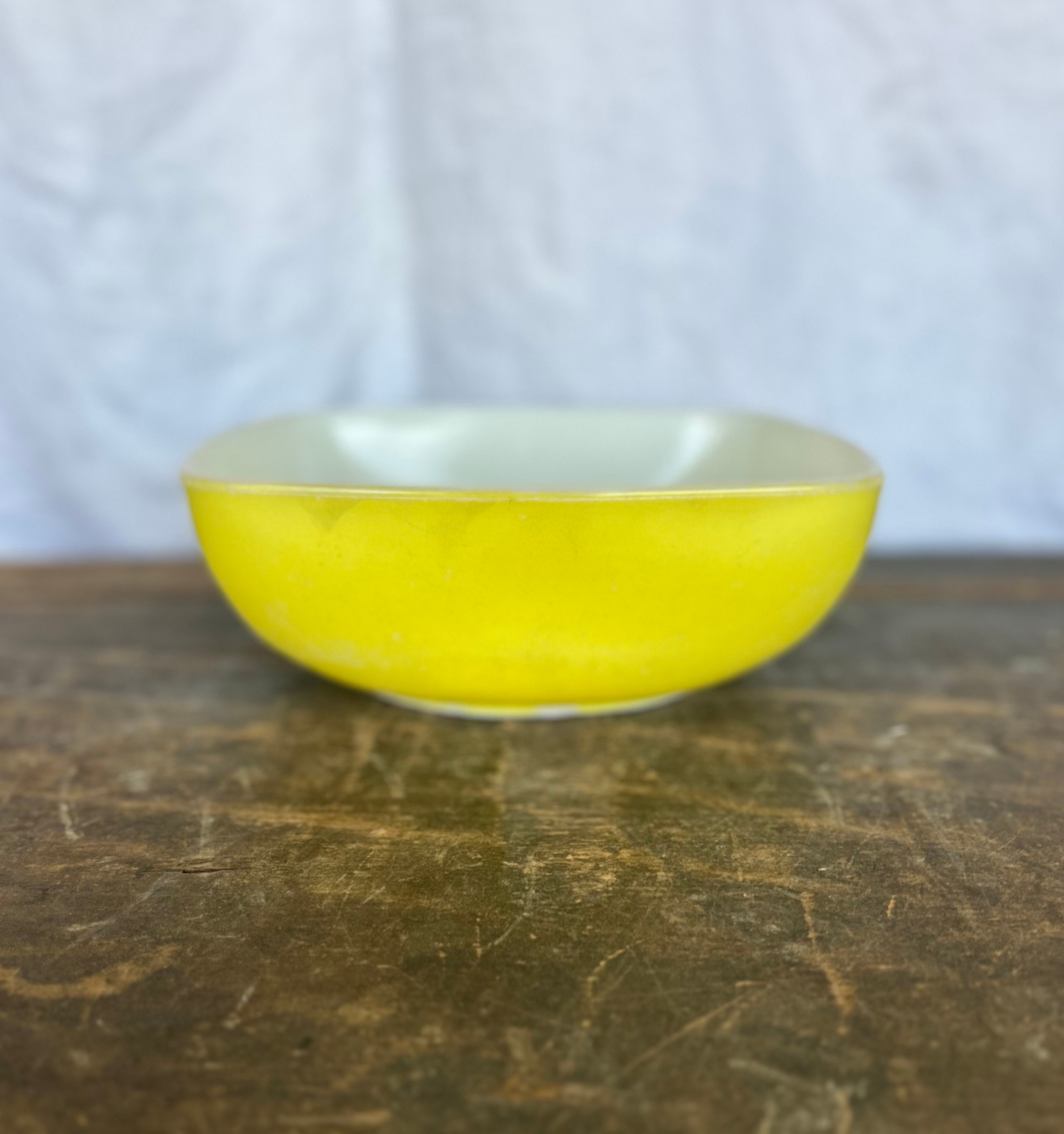 Yellow Pyrex - Etsy Yellow Pyrex - Etsy