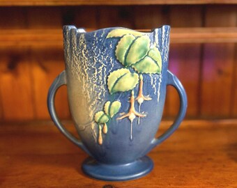 Vintage Roseville Pottery Fuchsia Double Arm Pillow Vase 896-8 in Blue
