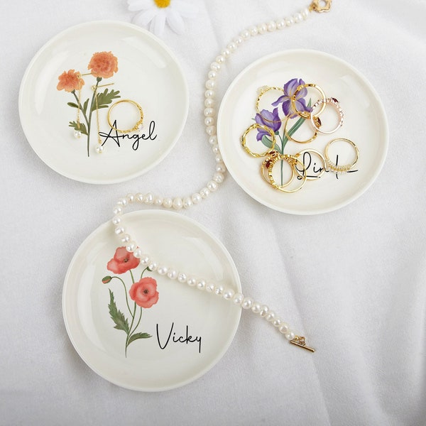 Perfect Bridesmaid Gift for Her, Personalized Birth Flower Jewelry Dish, Wedding Ring Dish, Birthday Gifts for Friends, Engagement Gift