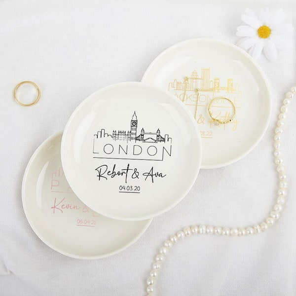 Personalized City Ring Holder,Wedding Ring Dish,Skyline Trinket Dish,Engagement Gift,Anniversary Gift for Her,New York Jewelry Dish